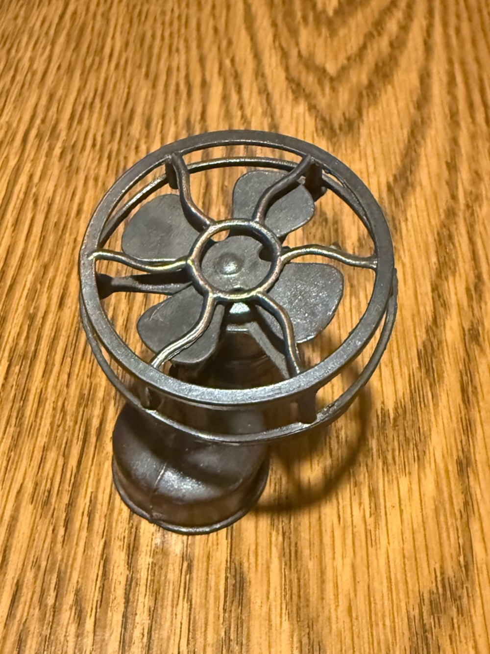 Retro Metal Fan